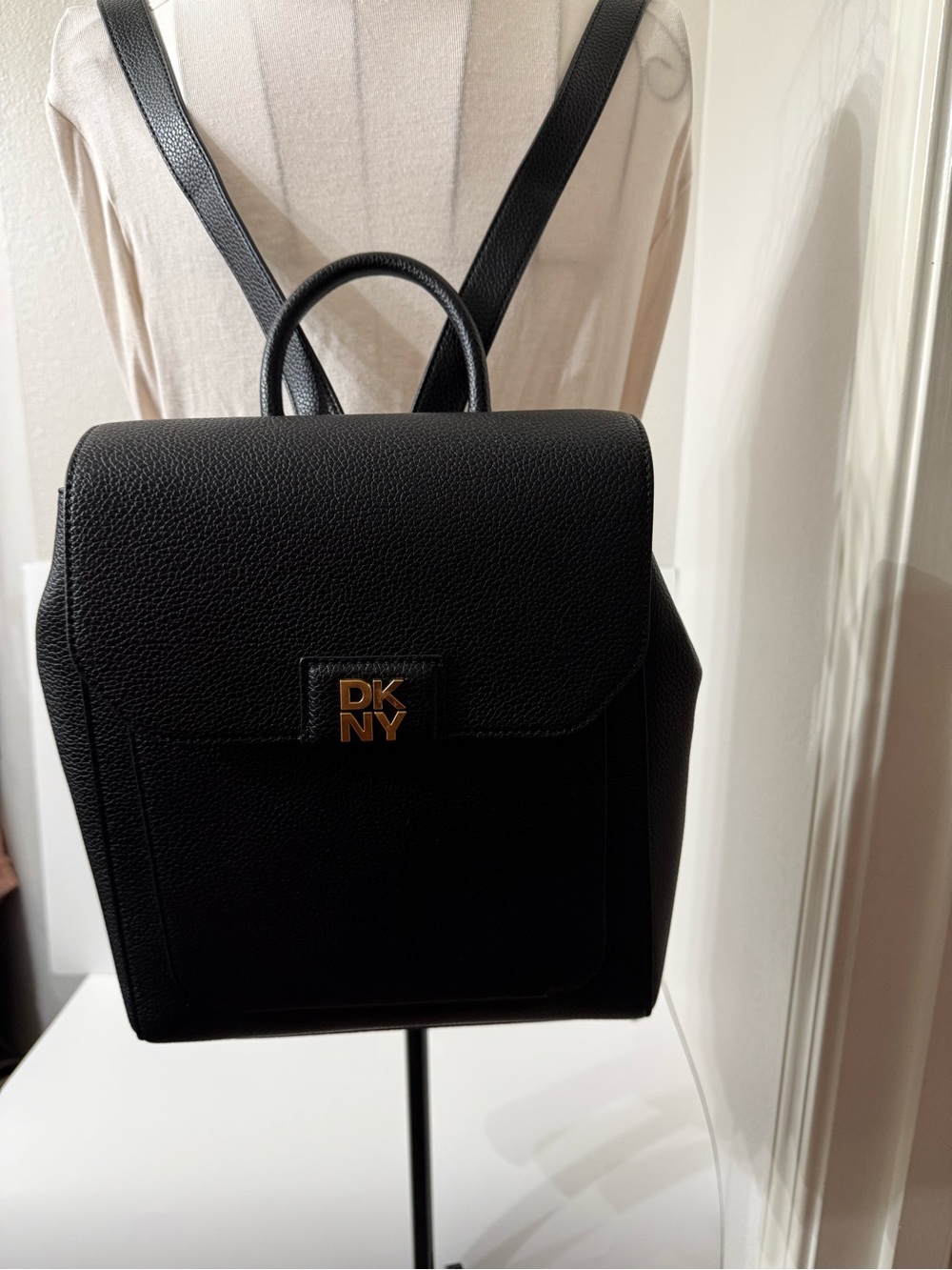 DKNY Robin Small Backpack Black Pebbled Faux Leather Gold Logo NWT Dust Bag - Picture 4 of 12